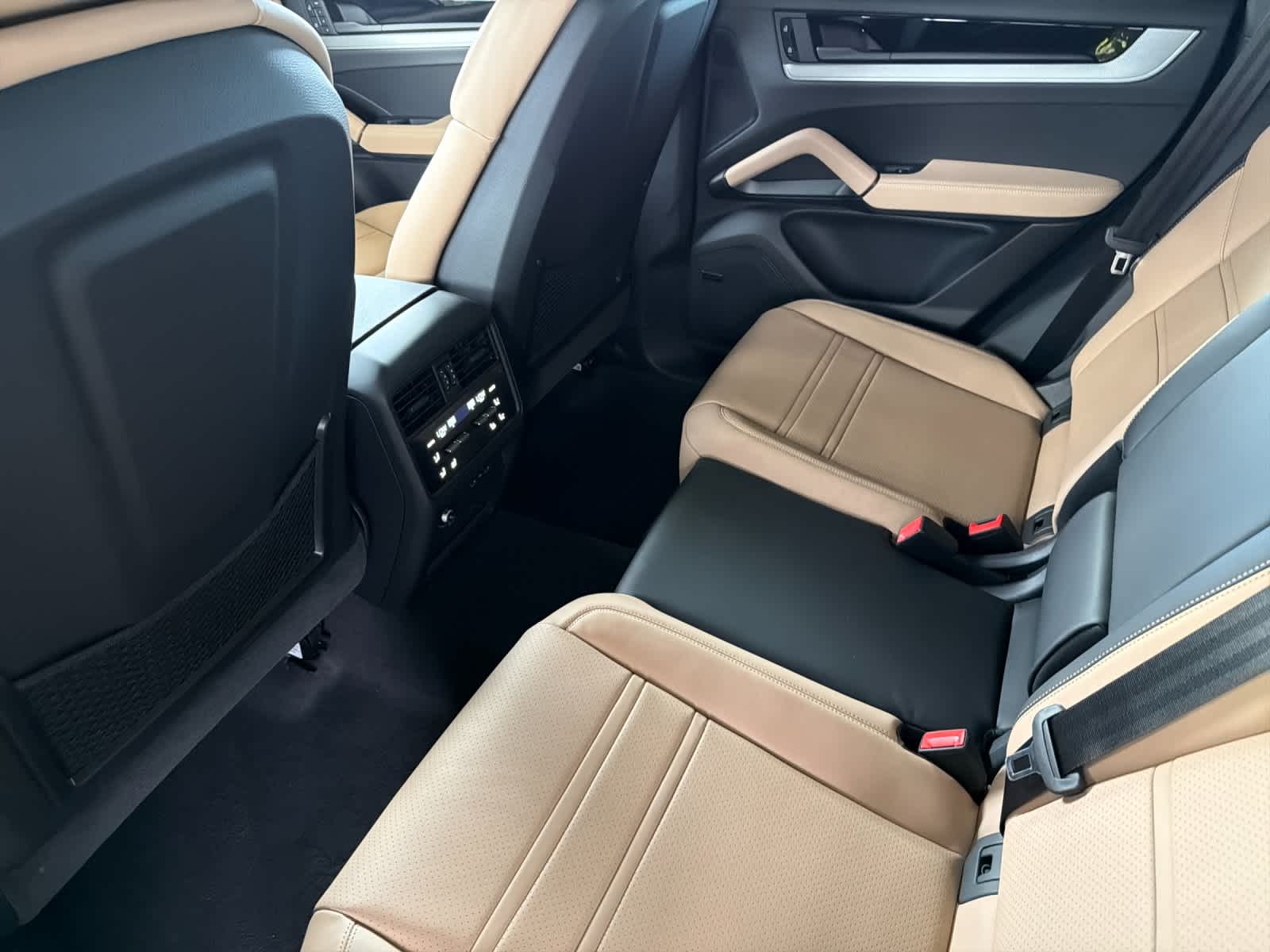 2026 Porsche Cayenne Cayenne S Coupe