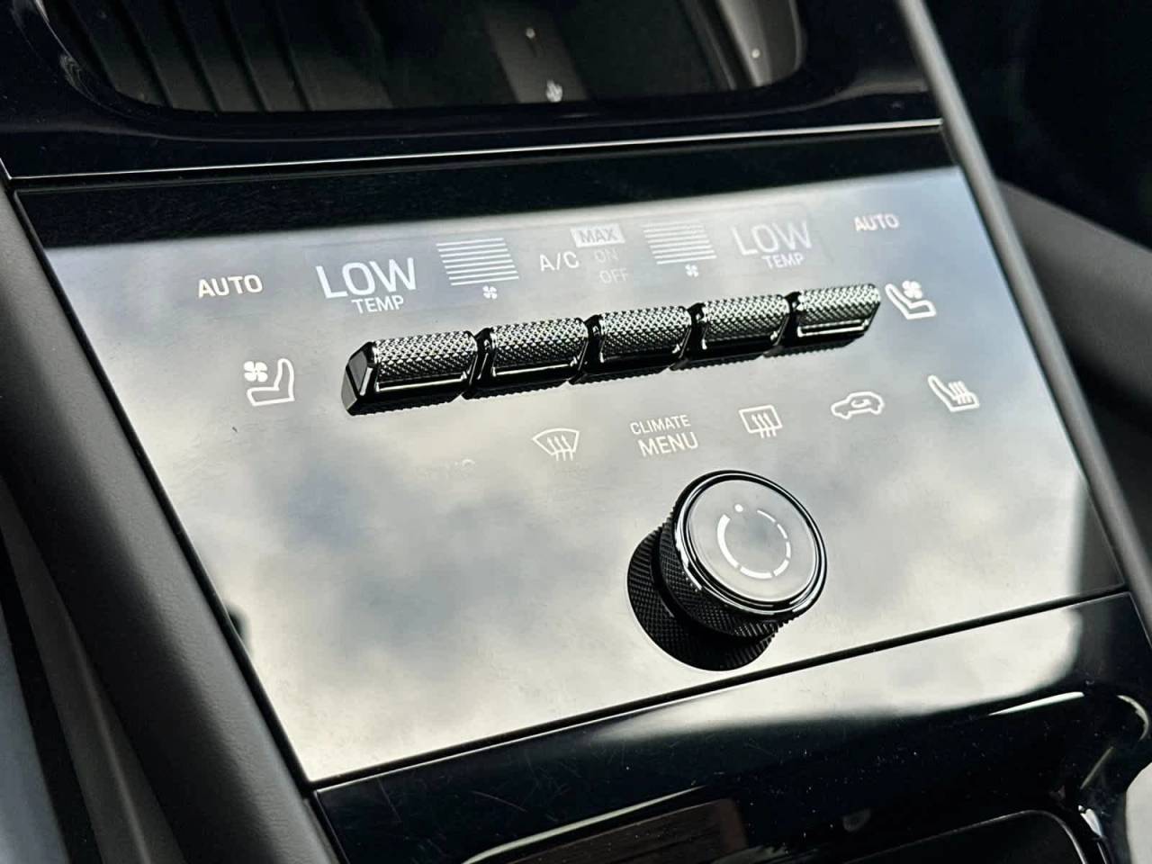 2025 Porsche Cayenne S Coupe