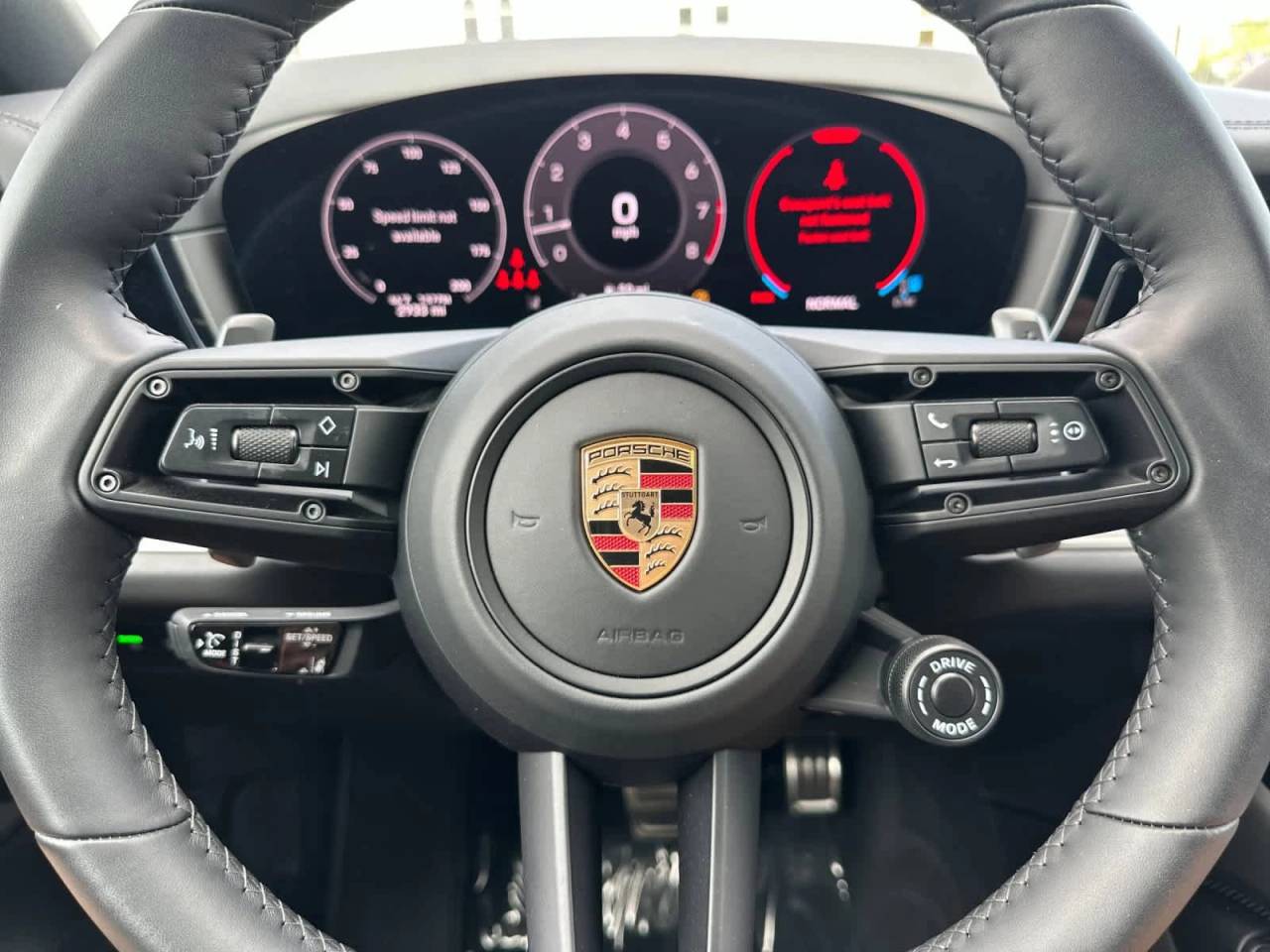 2025 Porsche Cayenne S Coupe
