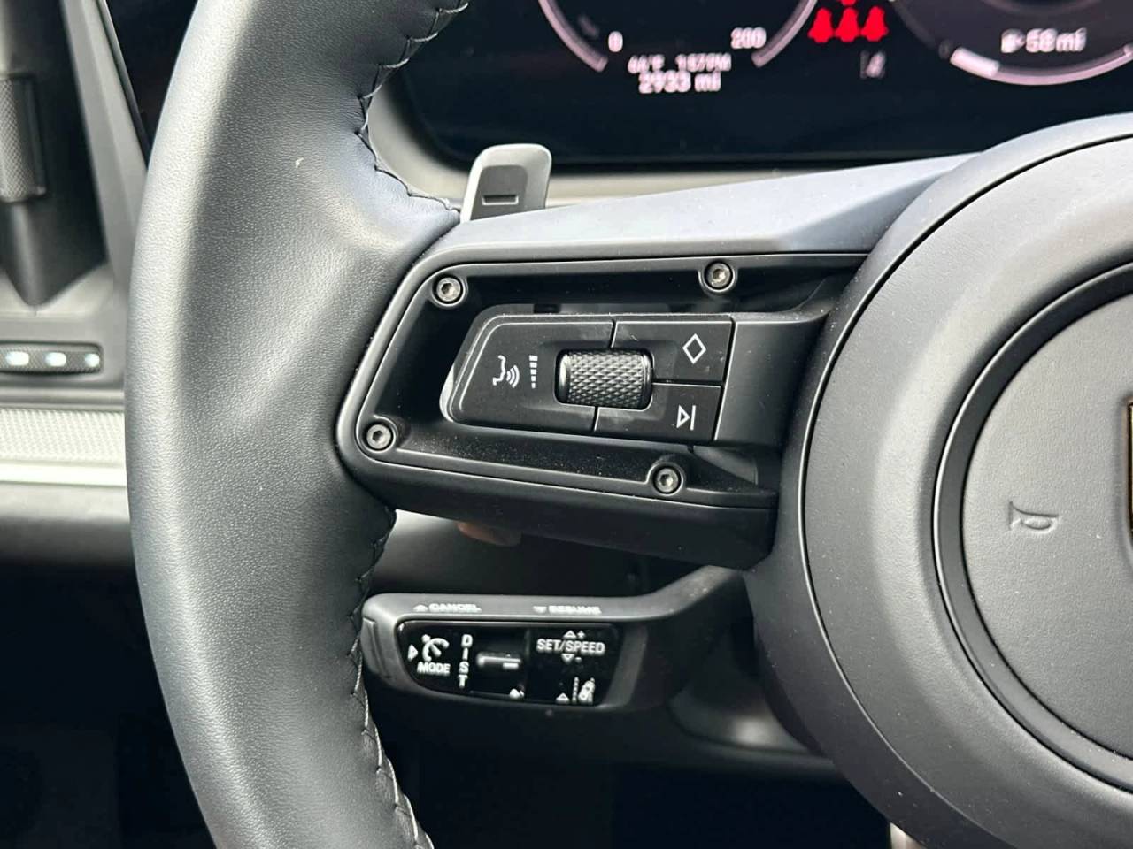 2025 Porsche Cayenne S Coupe