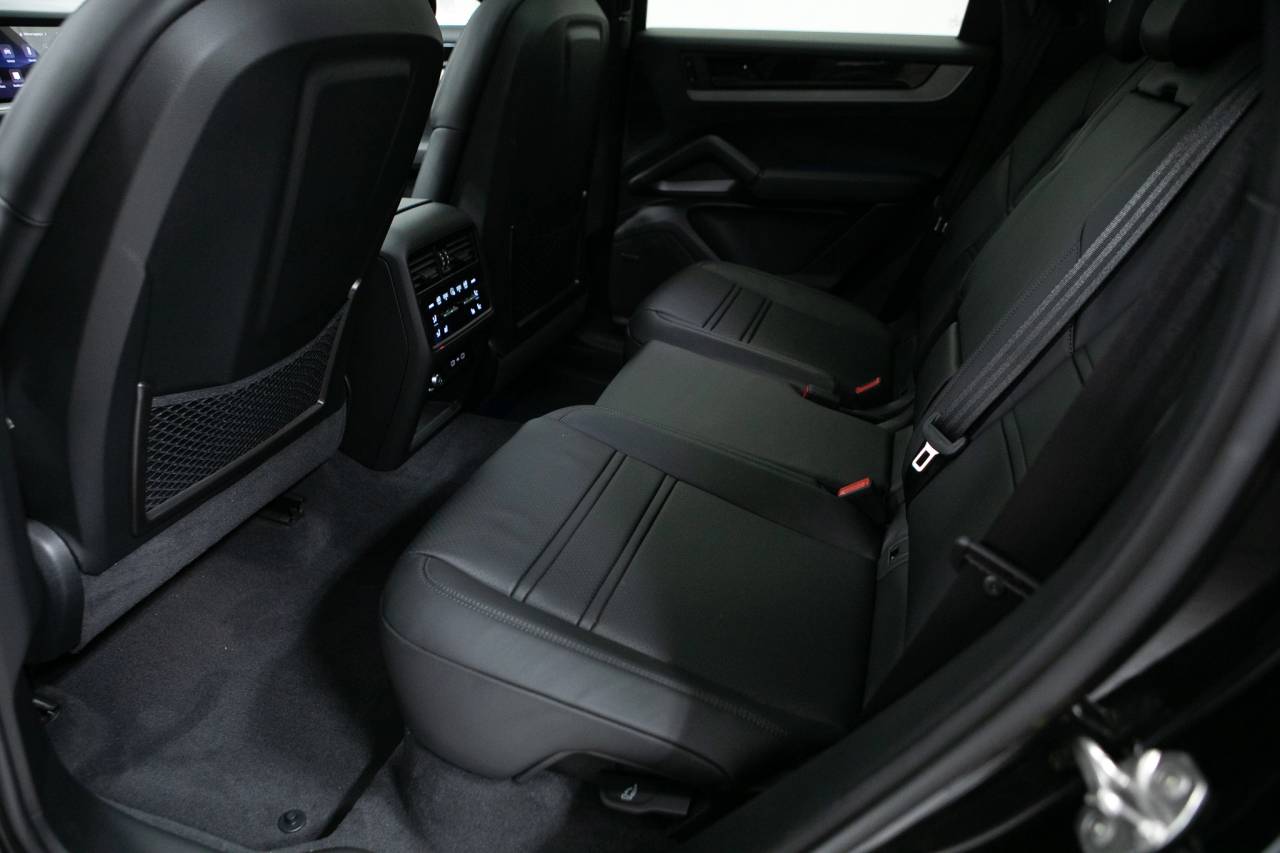 2026 Porsche Cayenne S