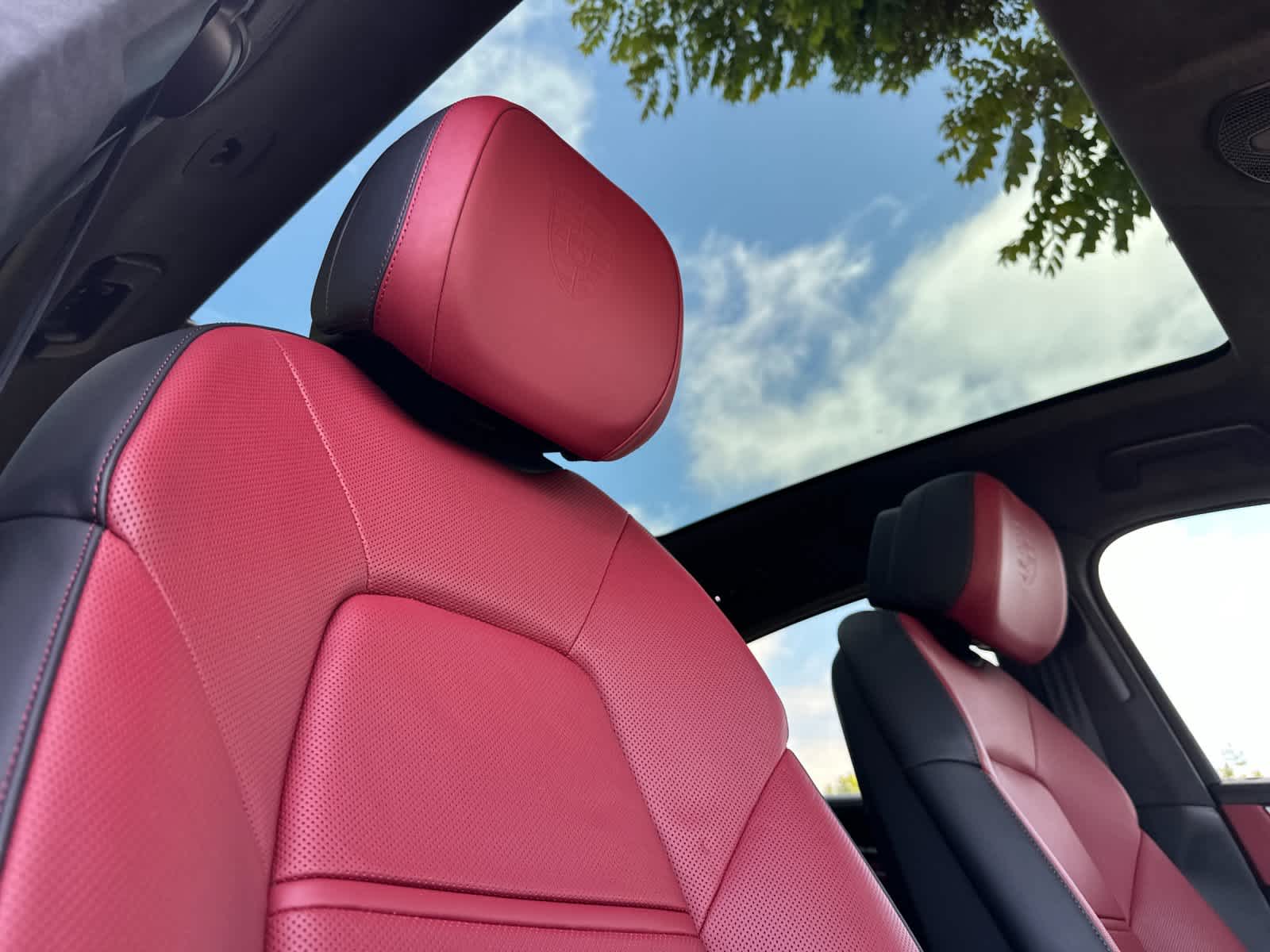 2025 Porsche Cayenne Turbo E-Hybrid Coupe