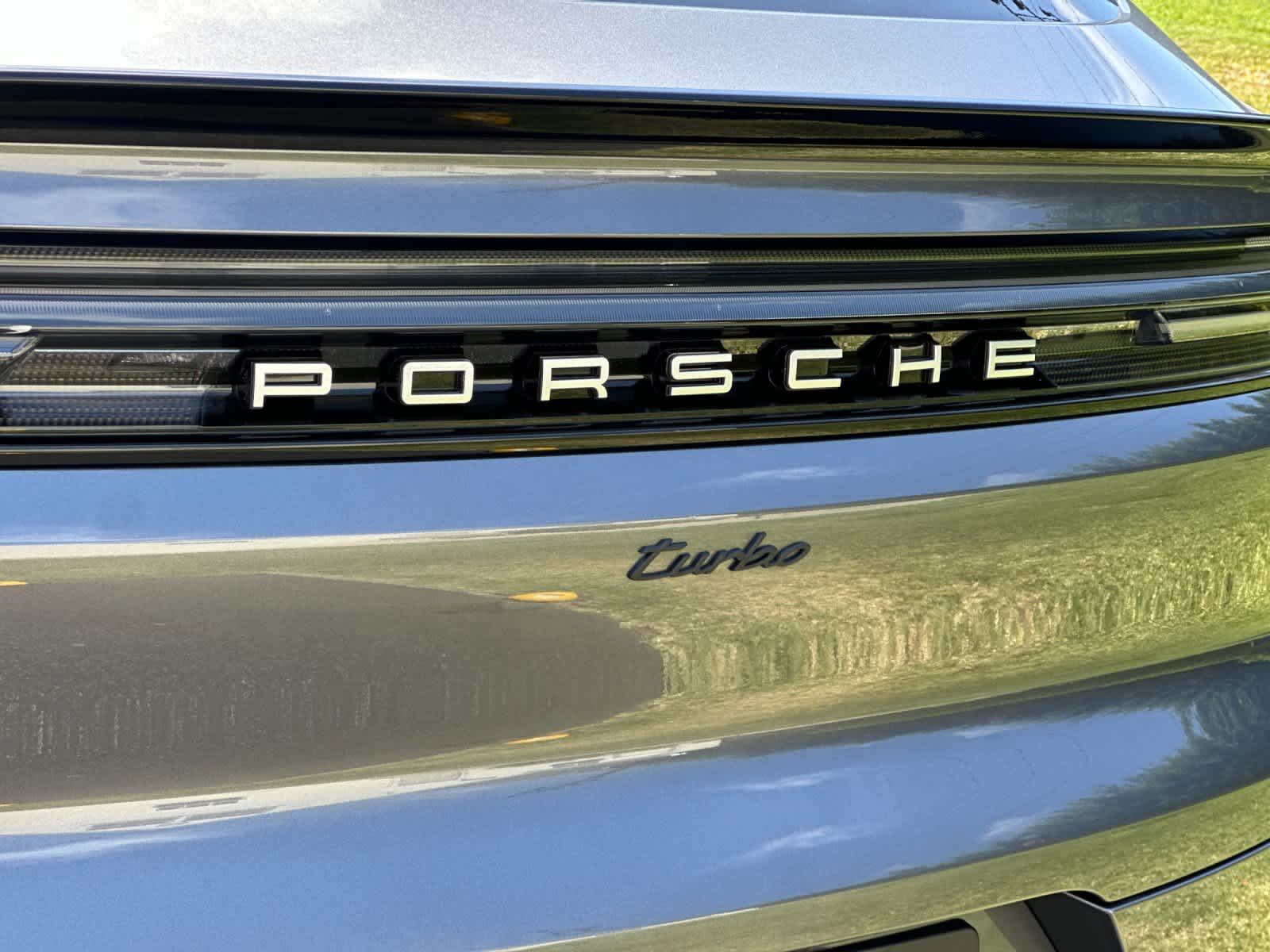 2025 Porsche Cayenne Turbo E-Hybrid Coupe