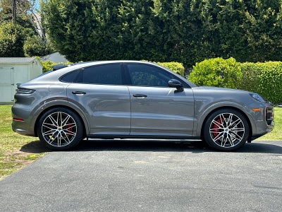 2025 Porsche Cayenne Turbo E-Hybrid Coupe