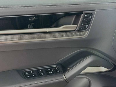 2026 Porsche Cayenne Turbo E-Hybrid