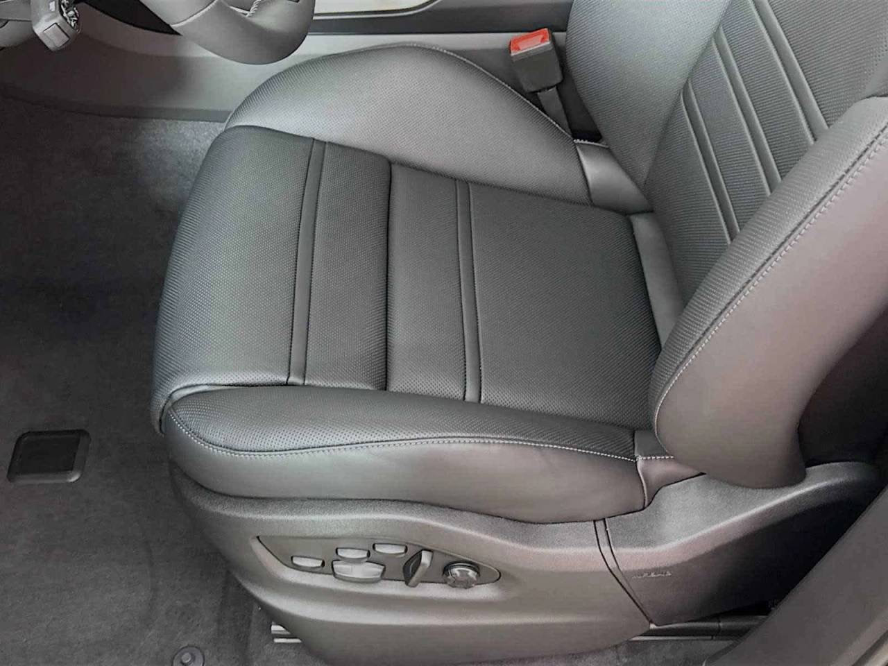 2026 Porsche Cayenne Turbo E-Hybrid