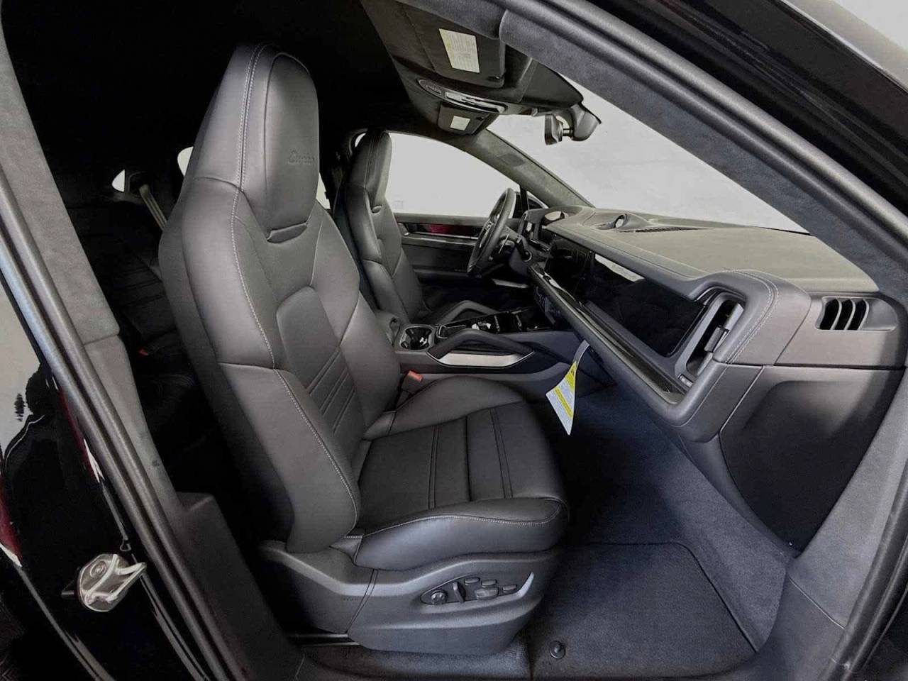 2026 Porsche Cayenne Turbo E-Hybrid