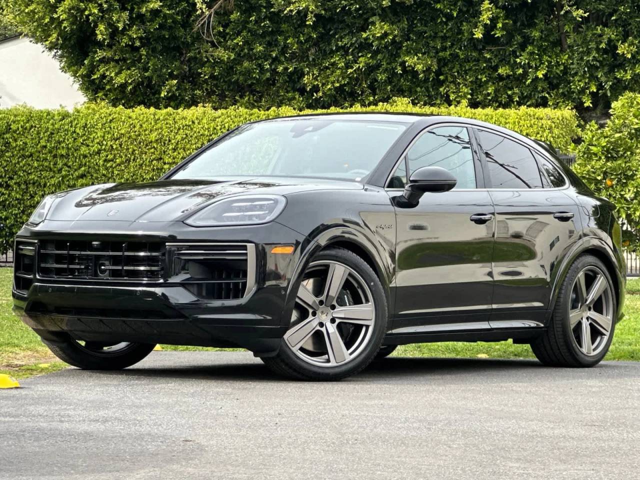 2026 Porsche Cayenne Turbo E-Hybrid