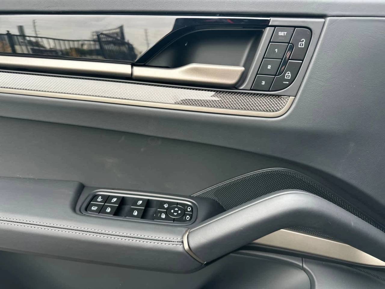 2026 Porsche Cayenne Turbo E-Hybrid Coupe