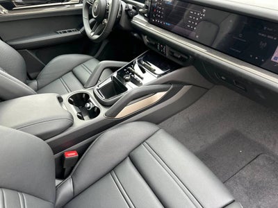 2026 Porsche Cayenne Turbo E-Hybrid Coupe