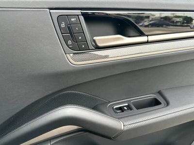 2026 Porsche Cayenne Turbo E-Hybrid Coupe