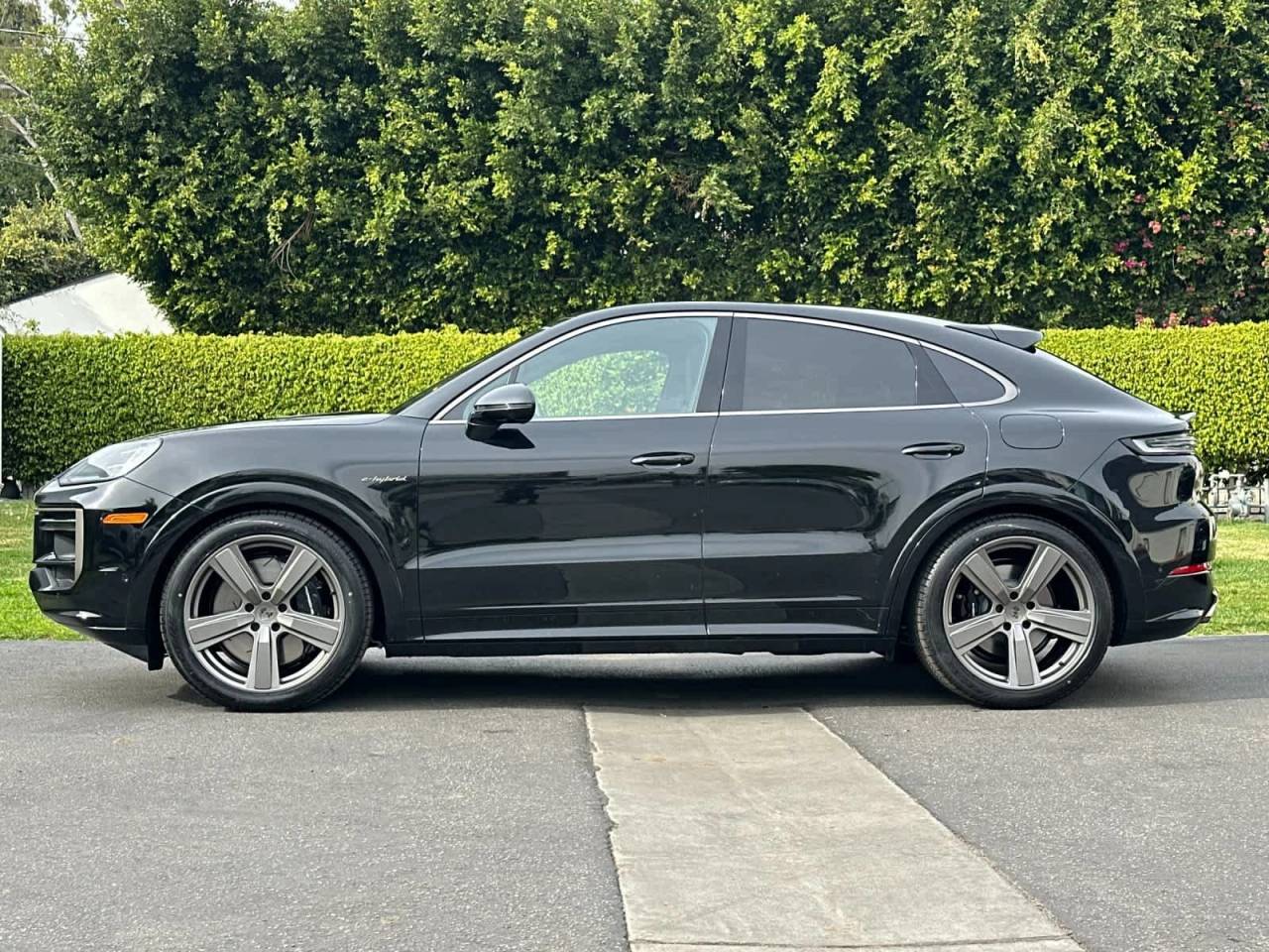 2026 Porsche Cayenne Turbo E-Hybrid