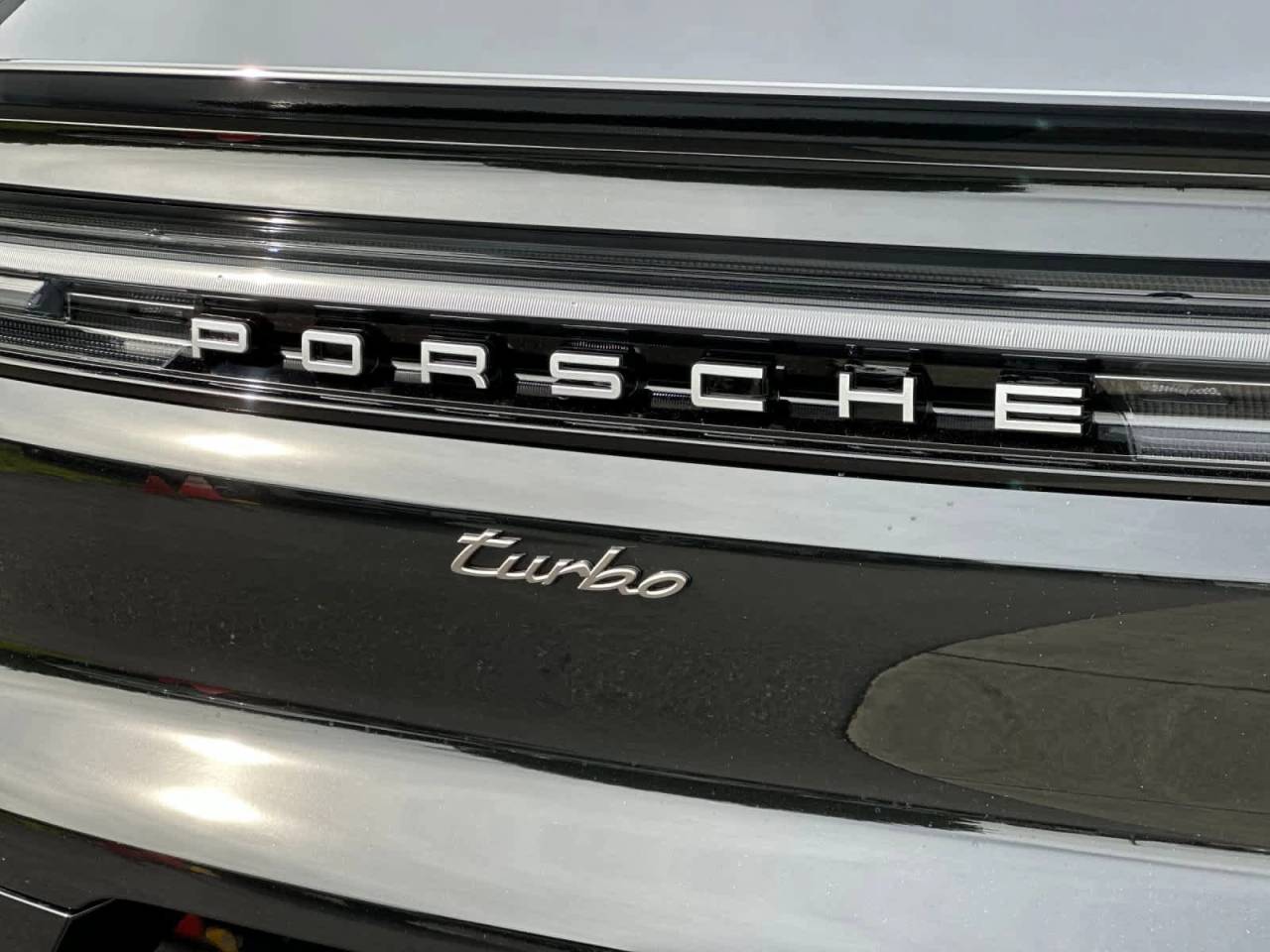 2026 Porsche Cayenne Turbo E-Hybrid Coupe