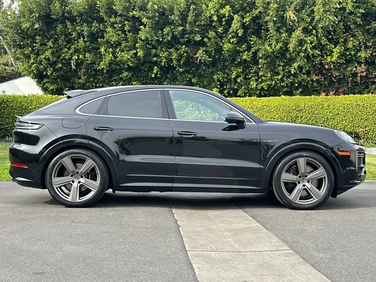 2026 Porsche Cayenne Turbo E-Hybrid