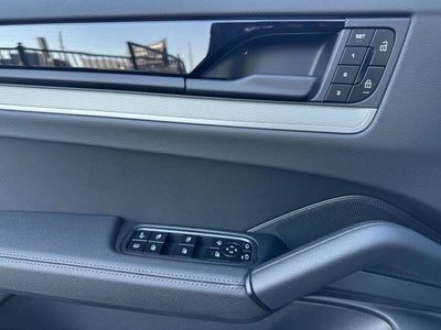 2026 Porsche Cayenne S E-Hybrid