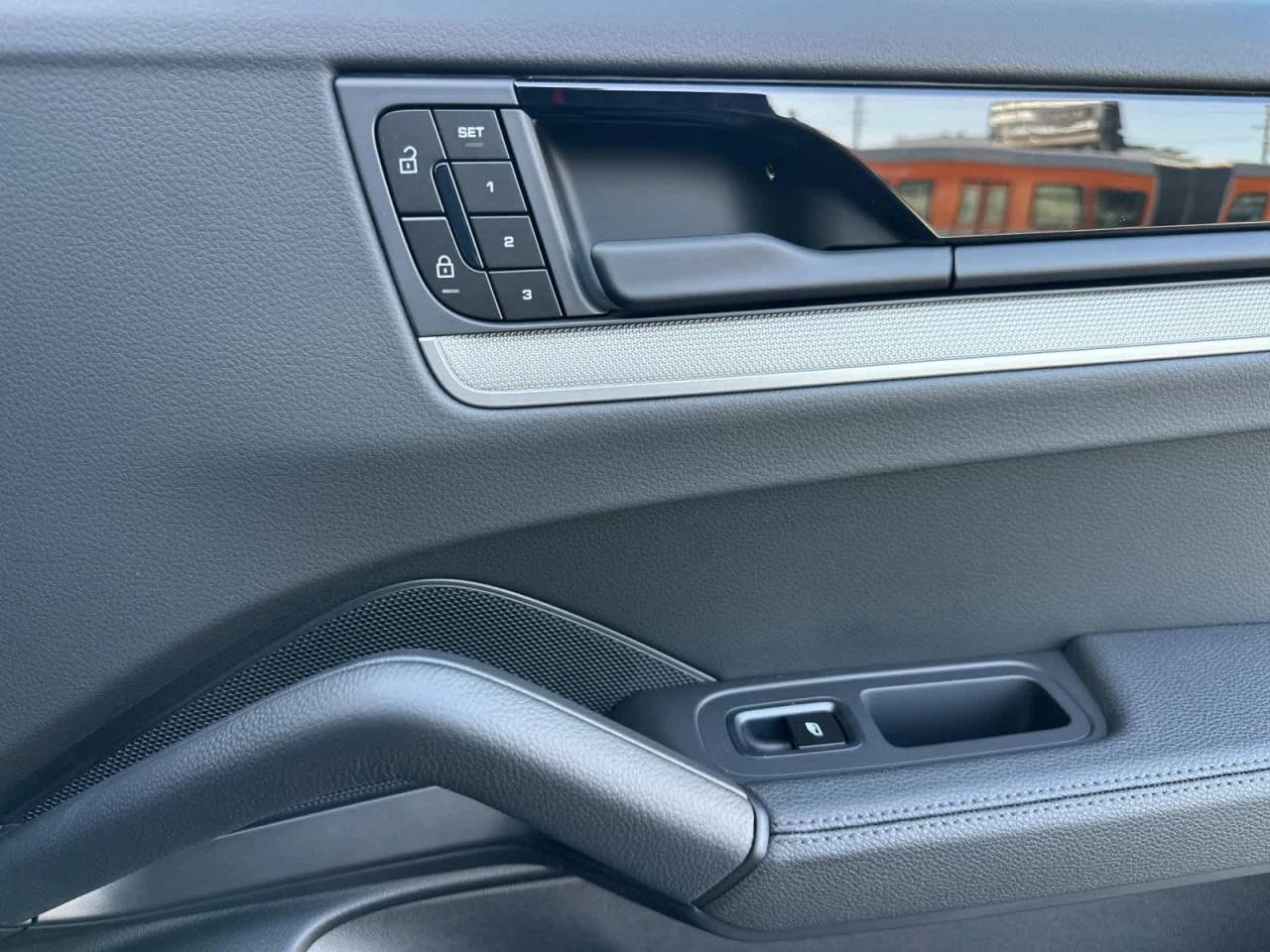 2026 Porsche Cayenne S E-Hybrid