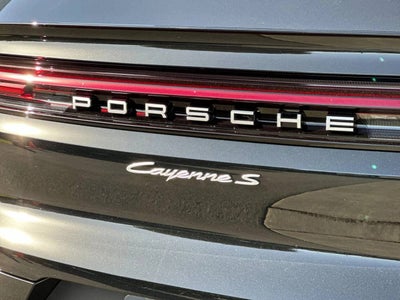2026 Porsche Cayenne S E-Hybrid