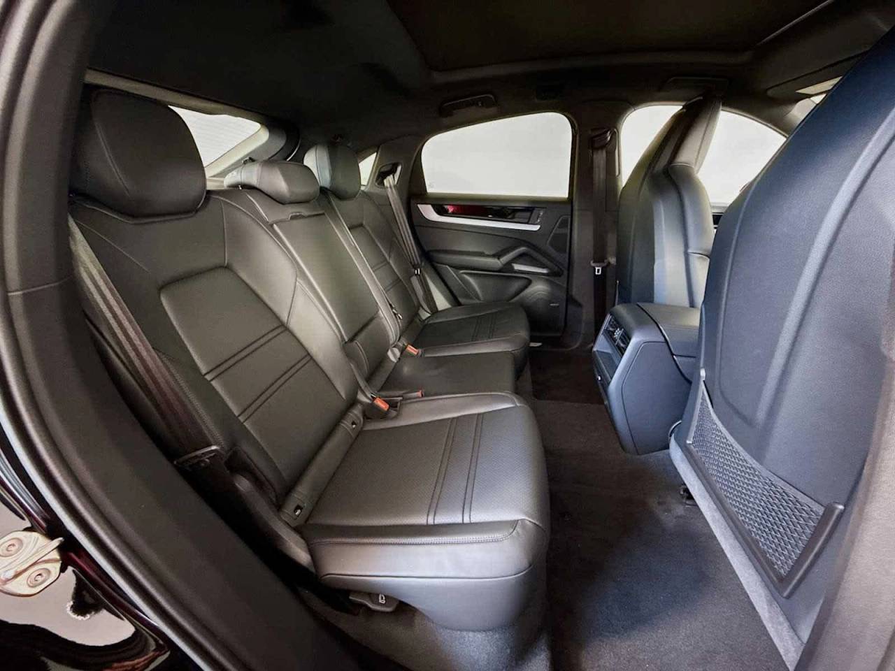 2026 Porsche Cayenne S E-Hybrid