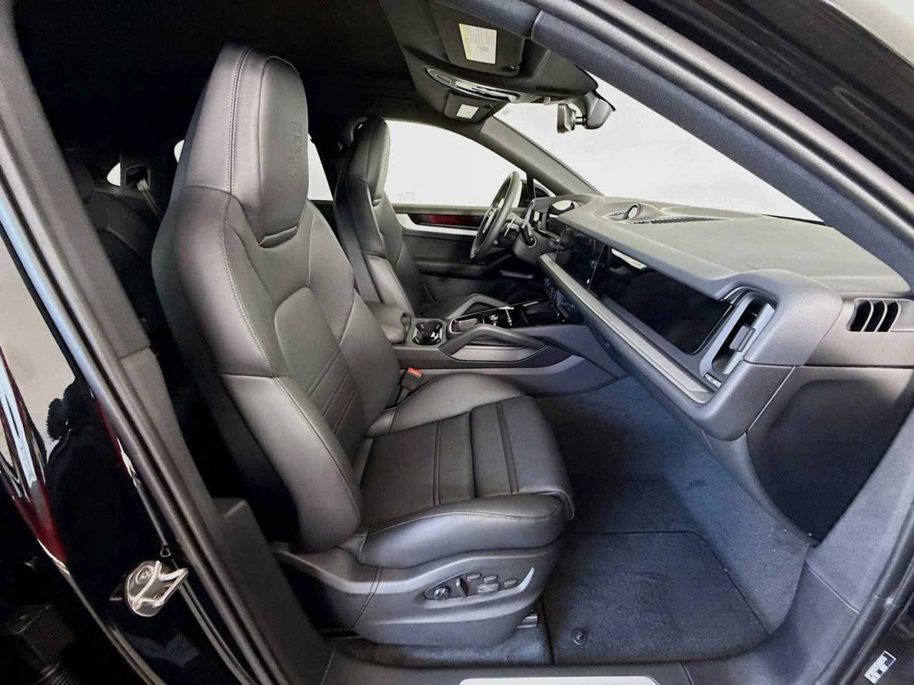 2026 Porsche Cayenne S E-Hybrid