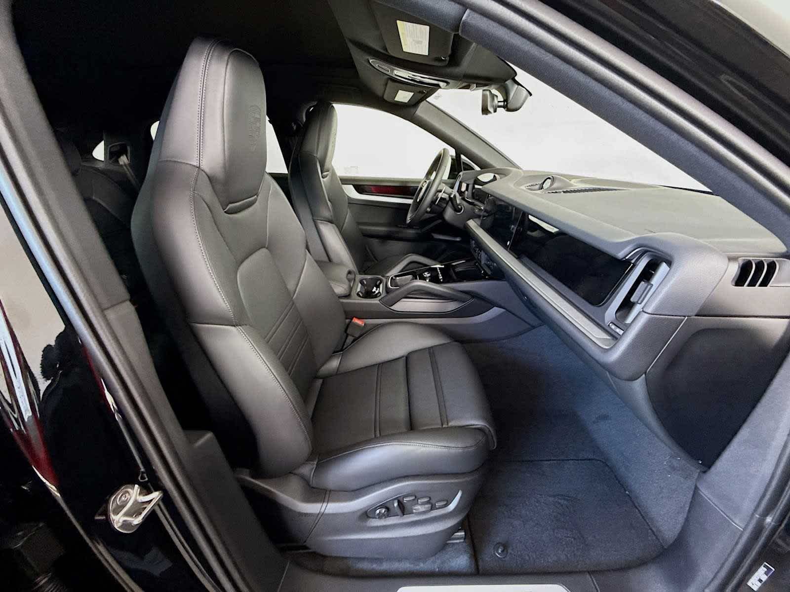 2026 Porsche Cayenne Cayenne S E-Hybrid Coupe