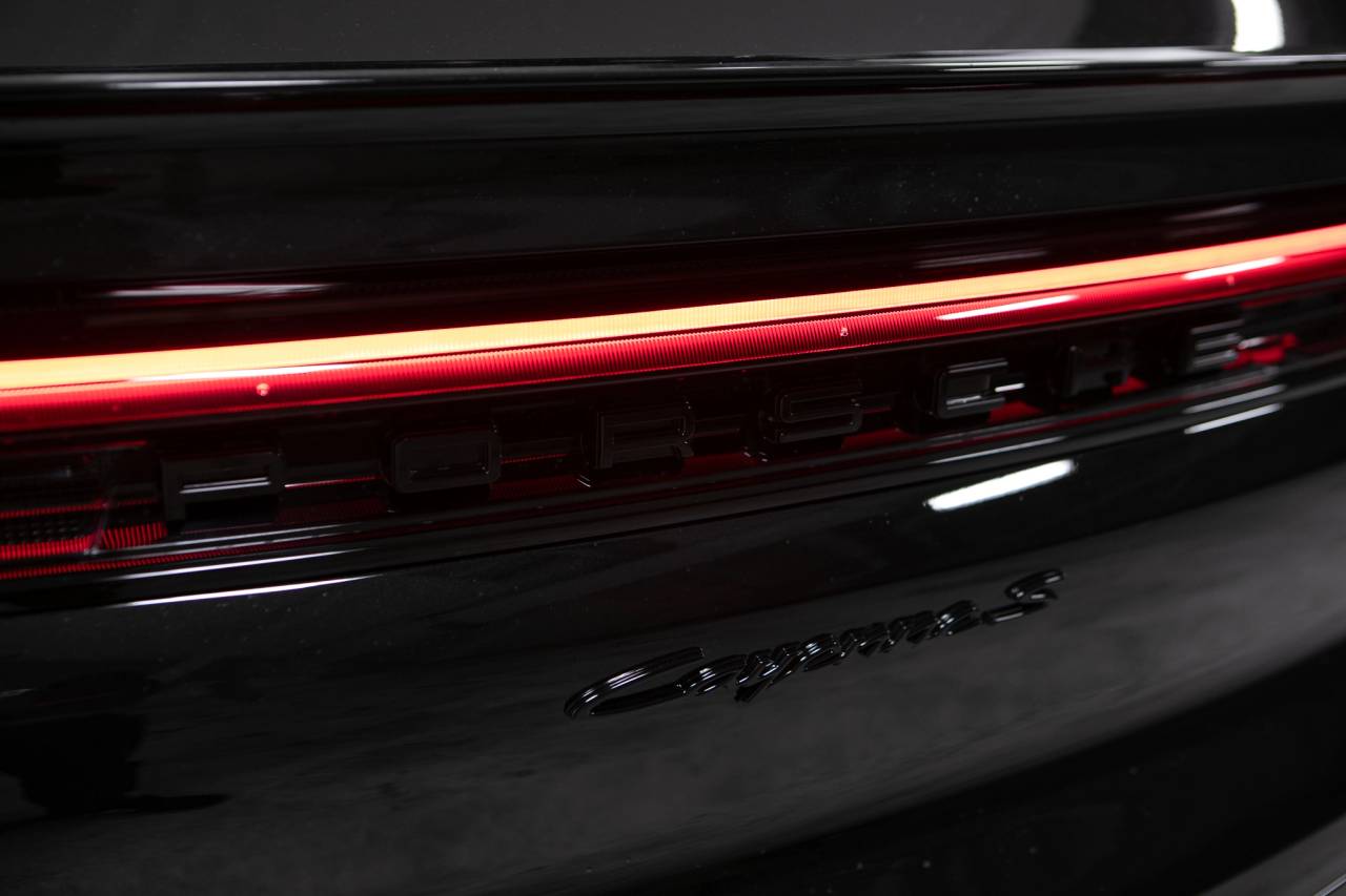 2026 Porsche Cayenne S E-Hybrid Coupe