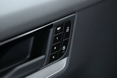 2026 Porsche Cayenne S E-Hybrid Coupe