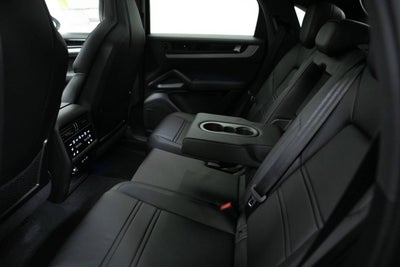2026 Porsche Cayenne S E-Hybrid Coupe