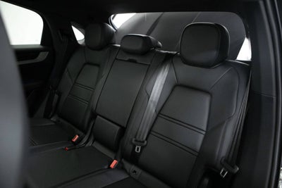 2026 Porsche Cayenne S E-Hybrid Coupe