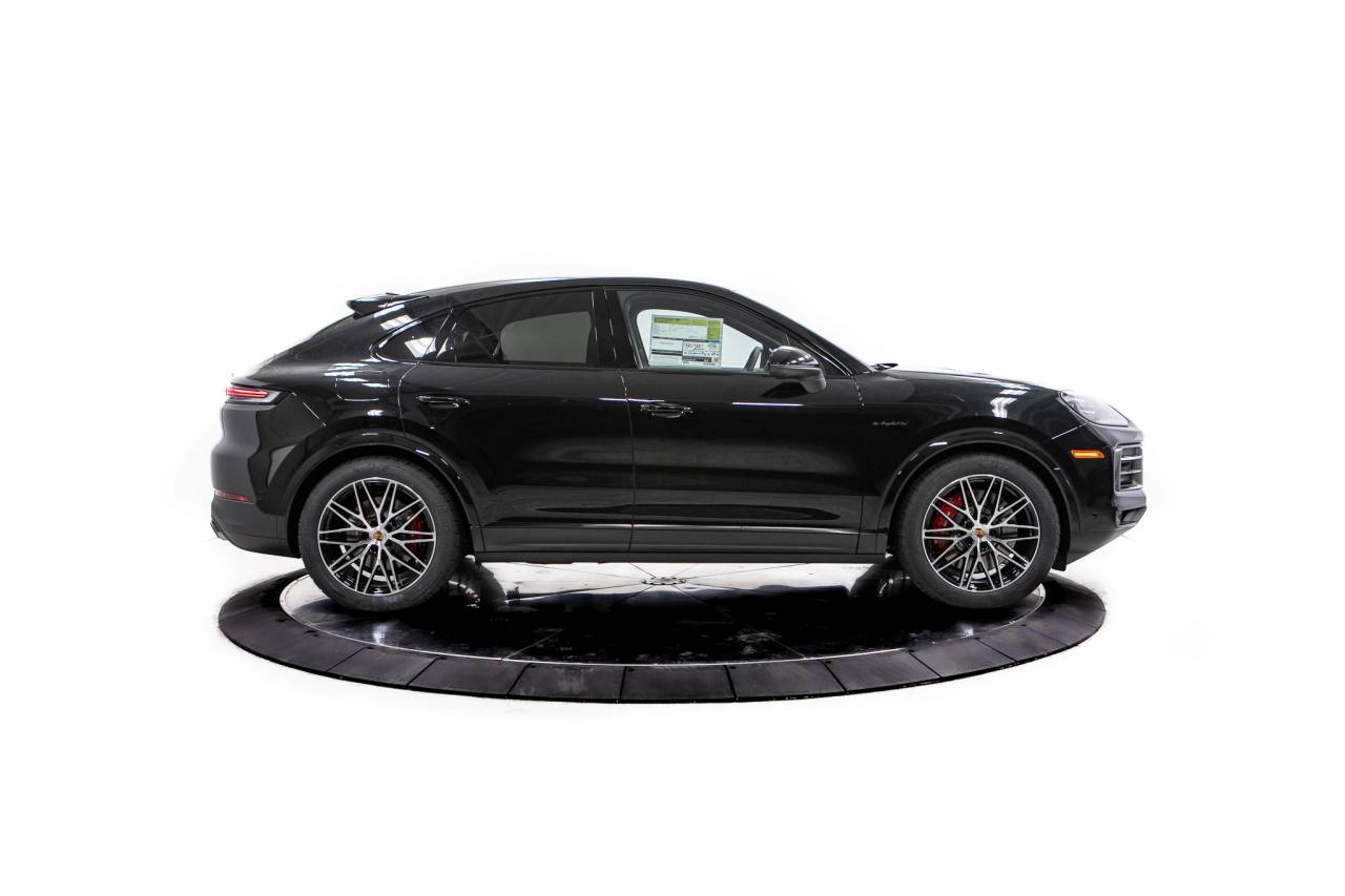 2026 Porsche Cayenne S E-Hybrid Coupe