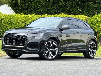 2023 Audi RS Q8 Base