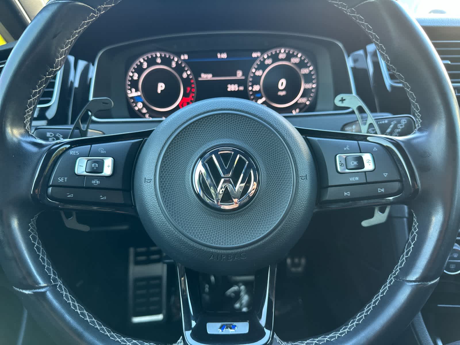 2019 Volkswagen Golf R 2.0T DSG w/DCC/Nav