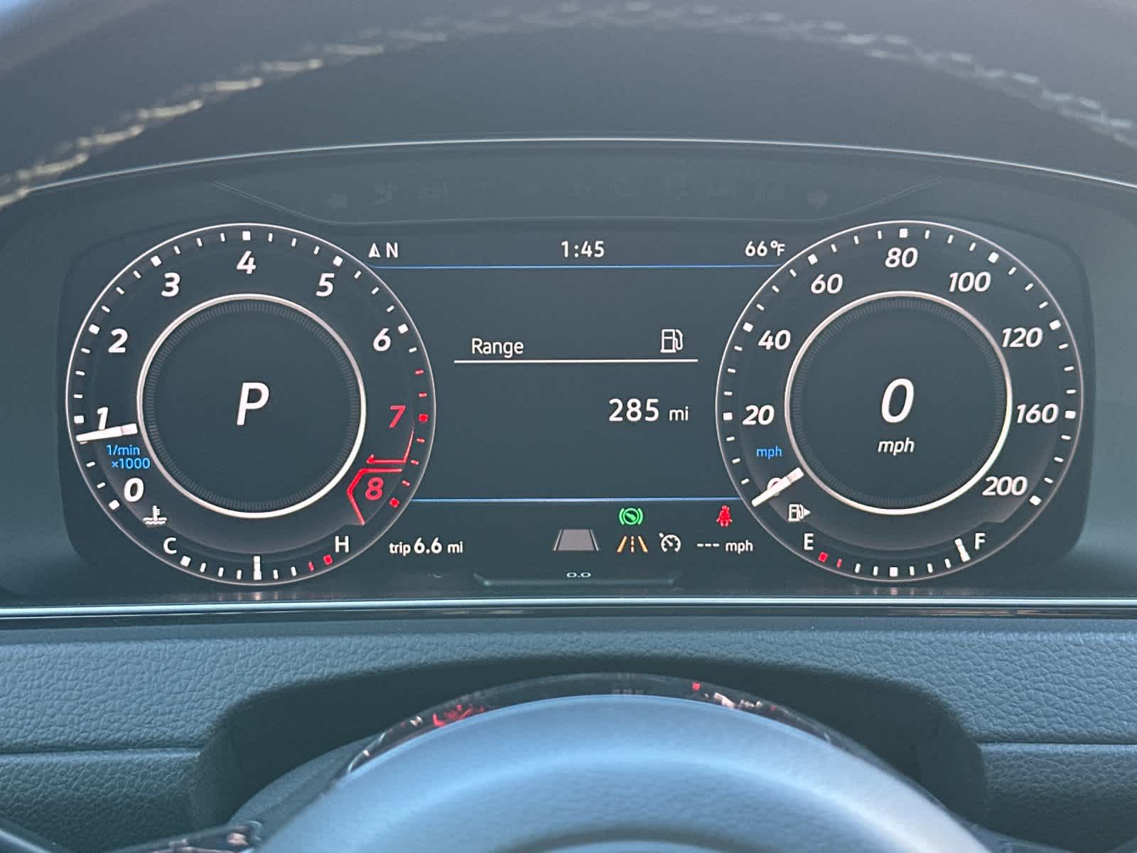 2019 Volkswagen Golf R 2.0T DSG w/DCC/Nav