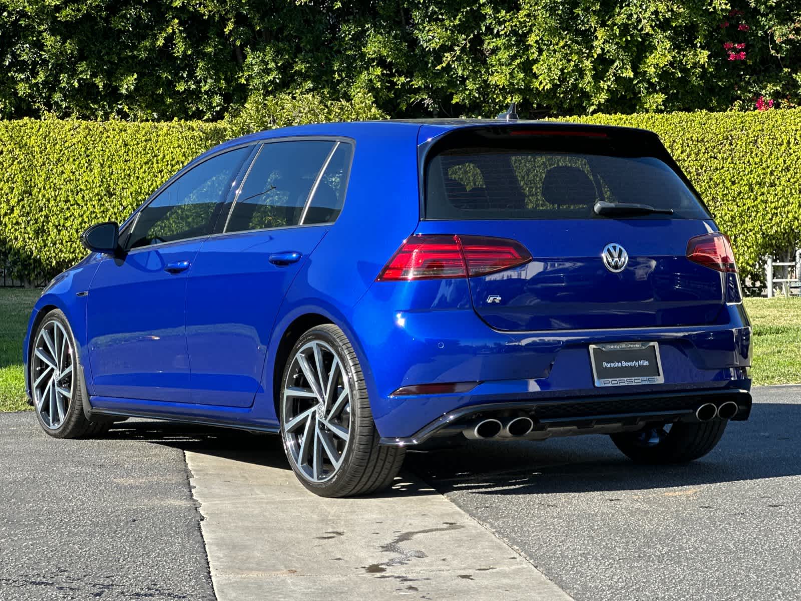 2019 Volkswagen Golf R 2.0T DSG w/DCC/Nav