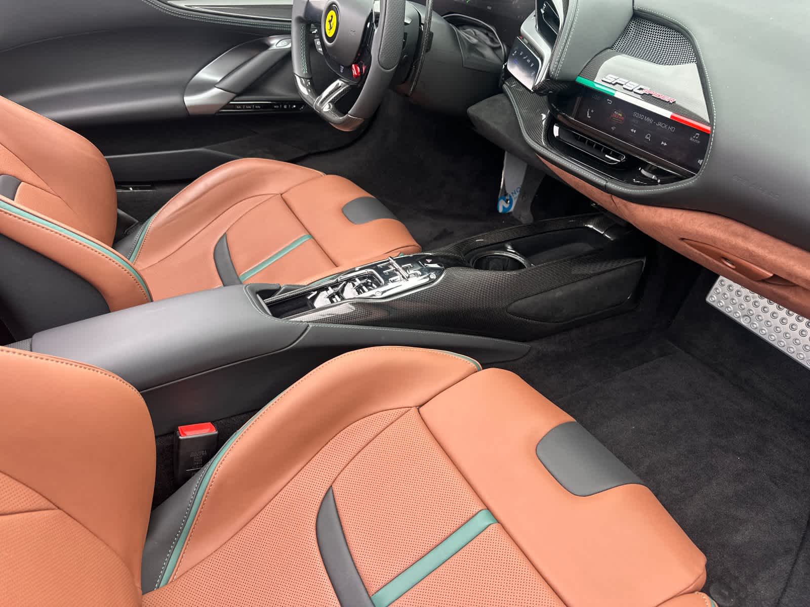 2024 Ferrari SF90 Spider Base