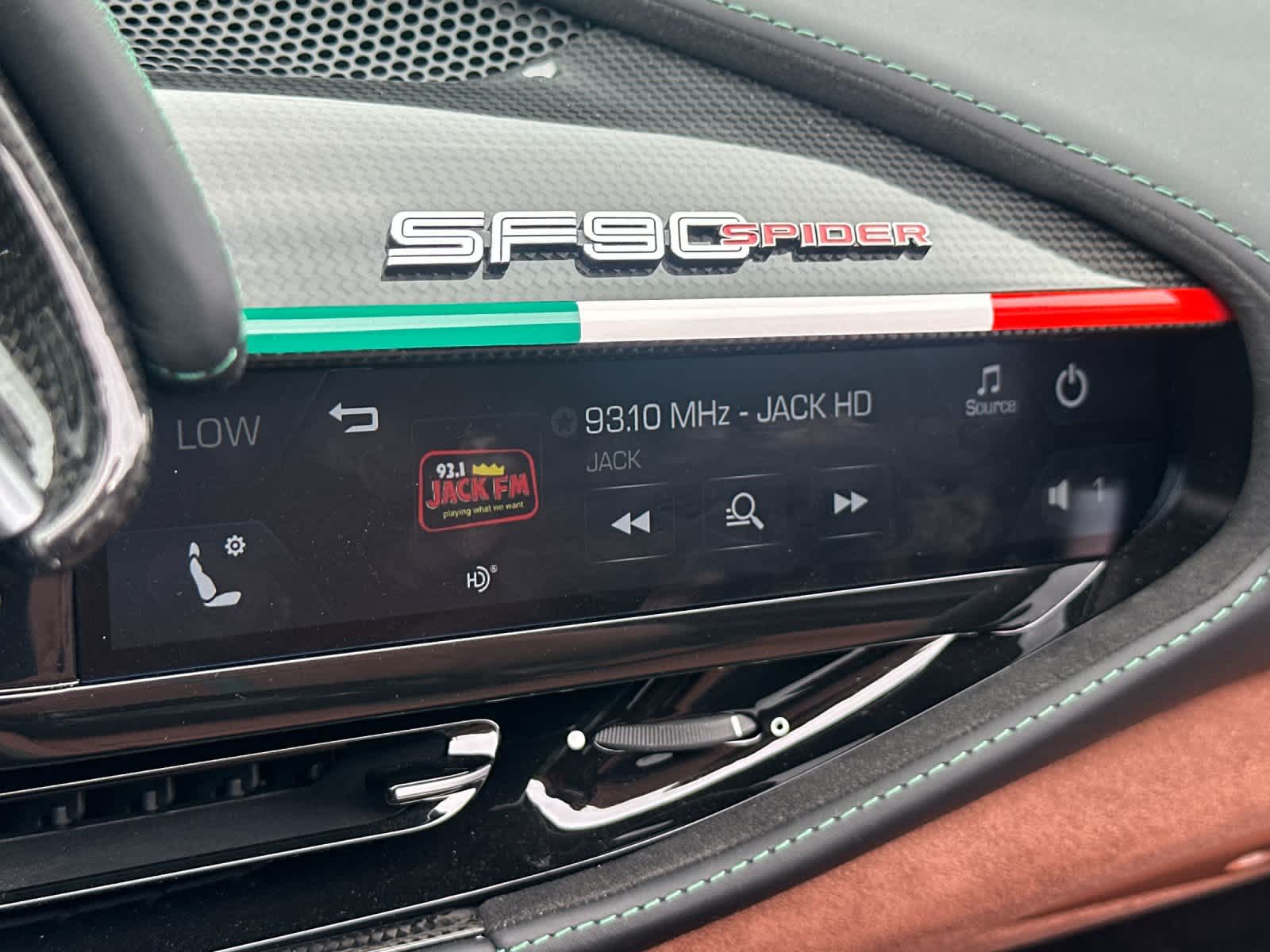 2024 Ferrari SF90 Spider Base