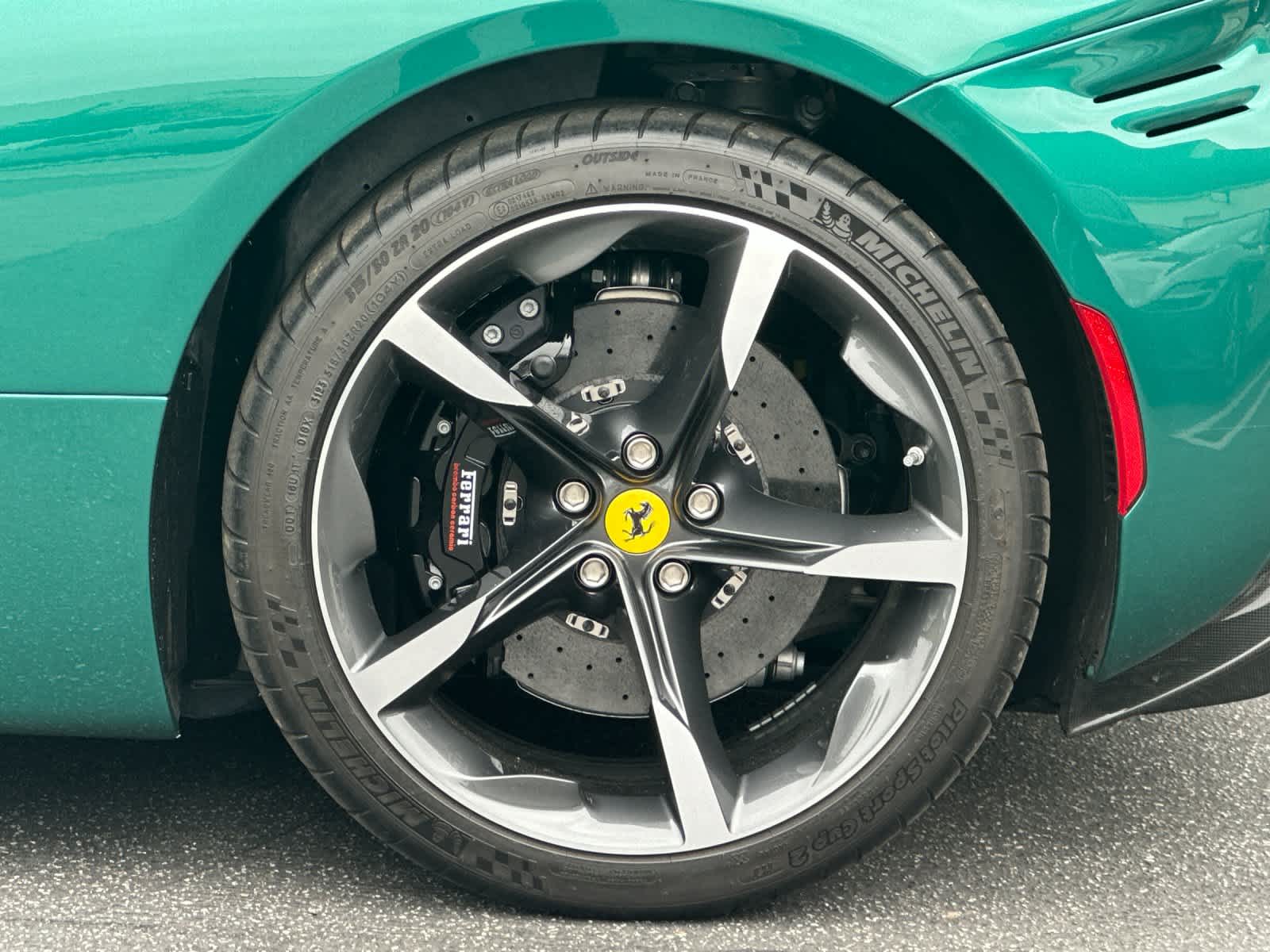 2024 Ferrari SF90 Spider Base