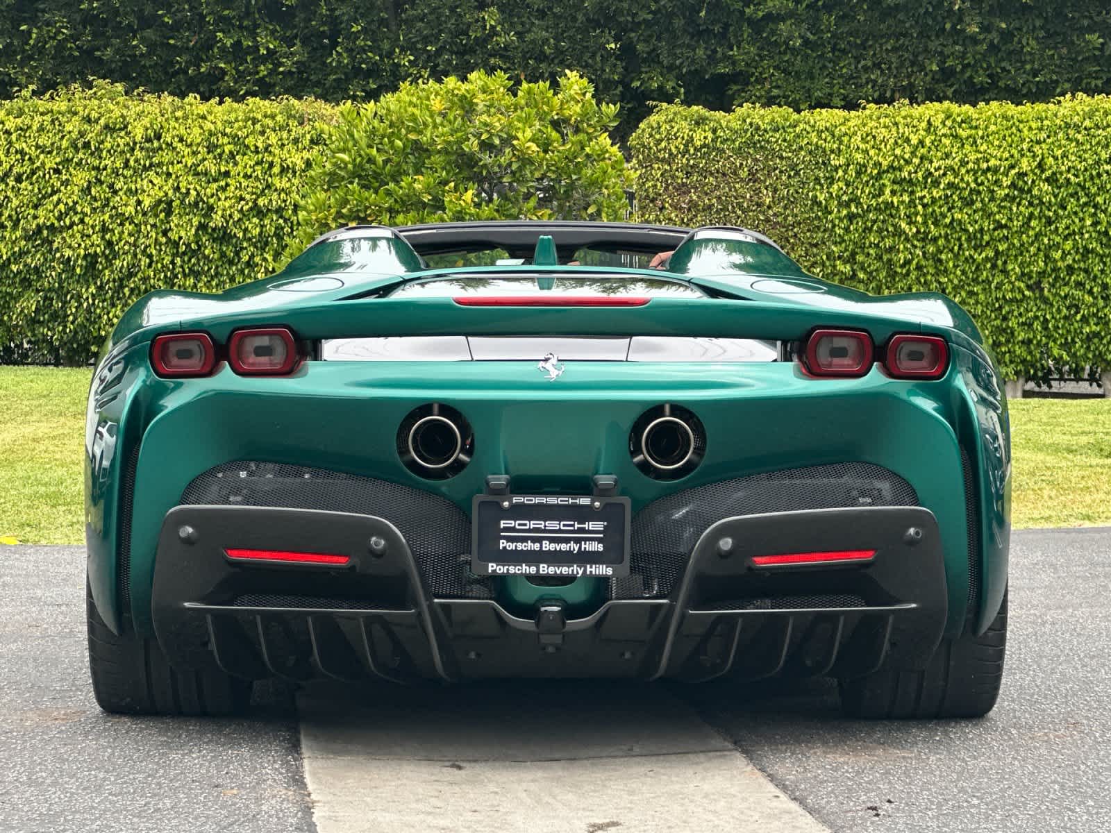 2024 Ferrari SF90 Spider Base