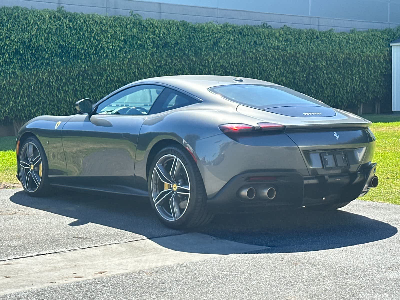 2021 Ferrari Roma Base