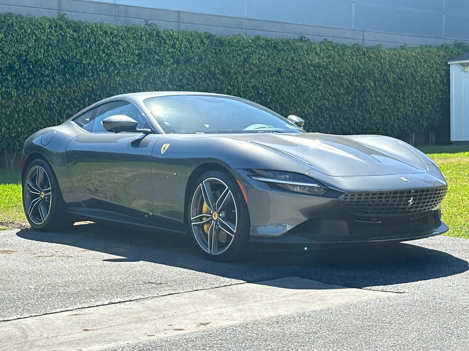 2021 Ferrari Roma Base