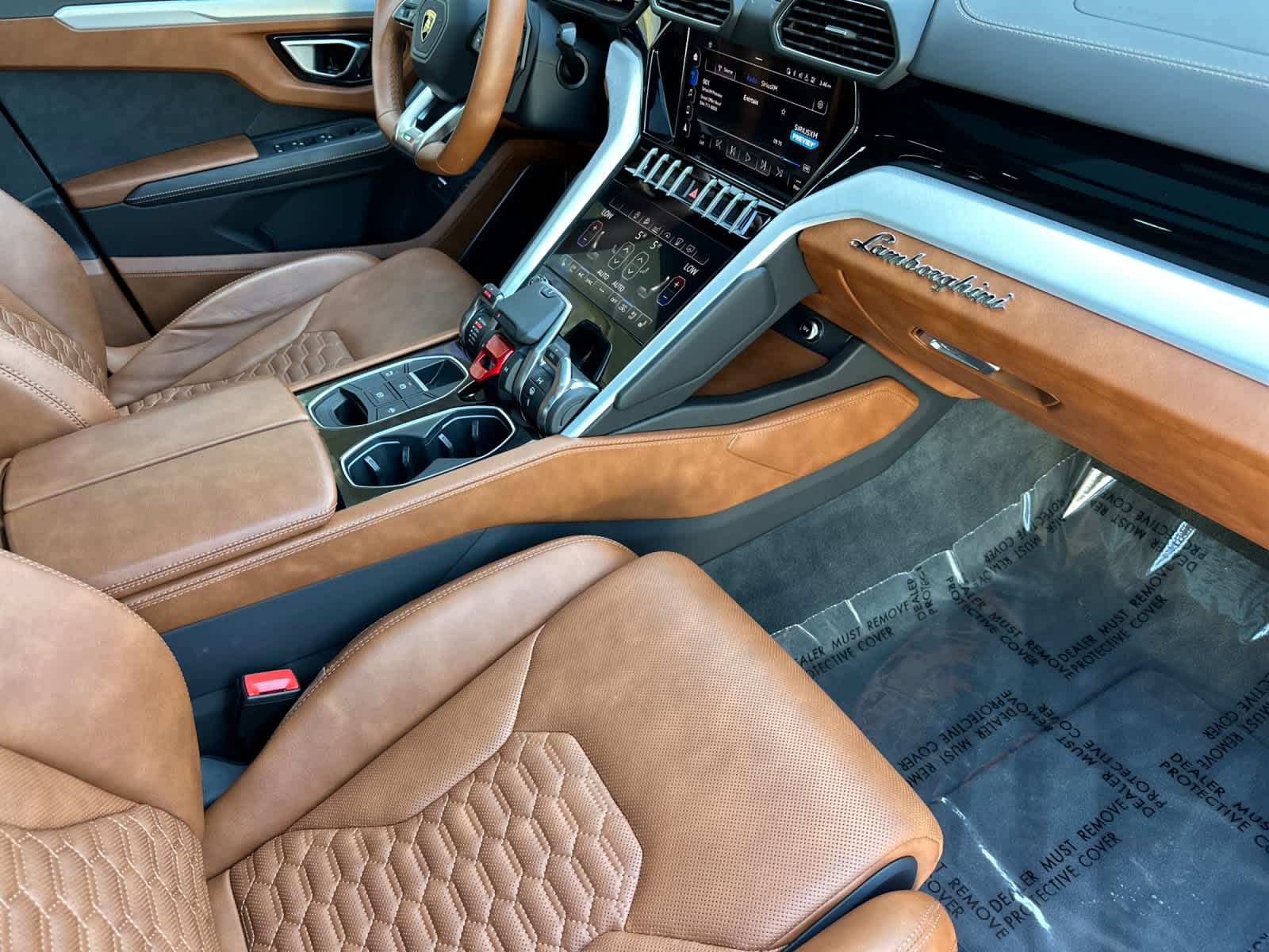 2020 Lamborghini Urus Base