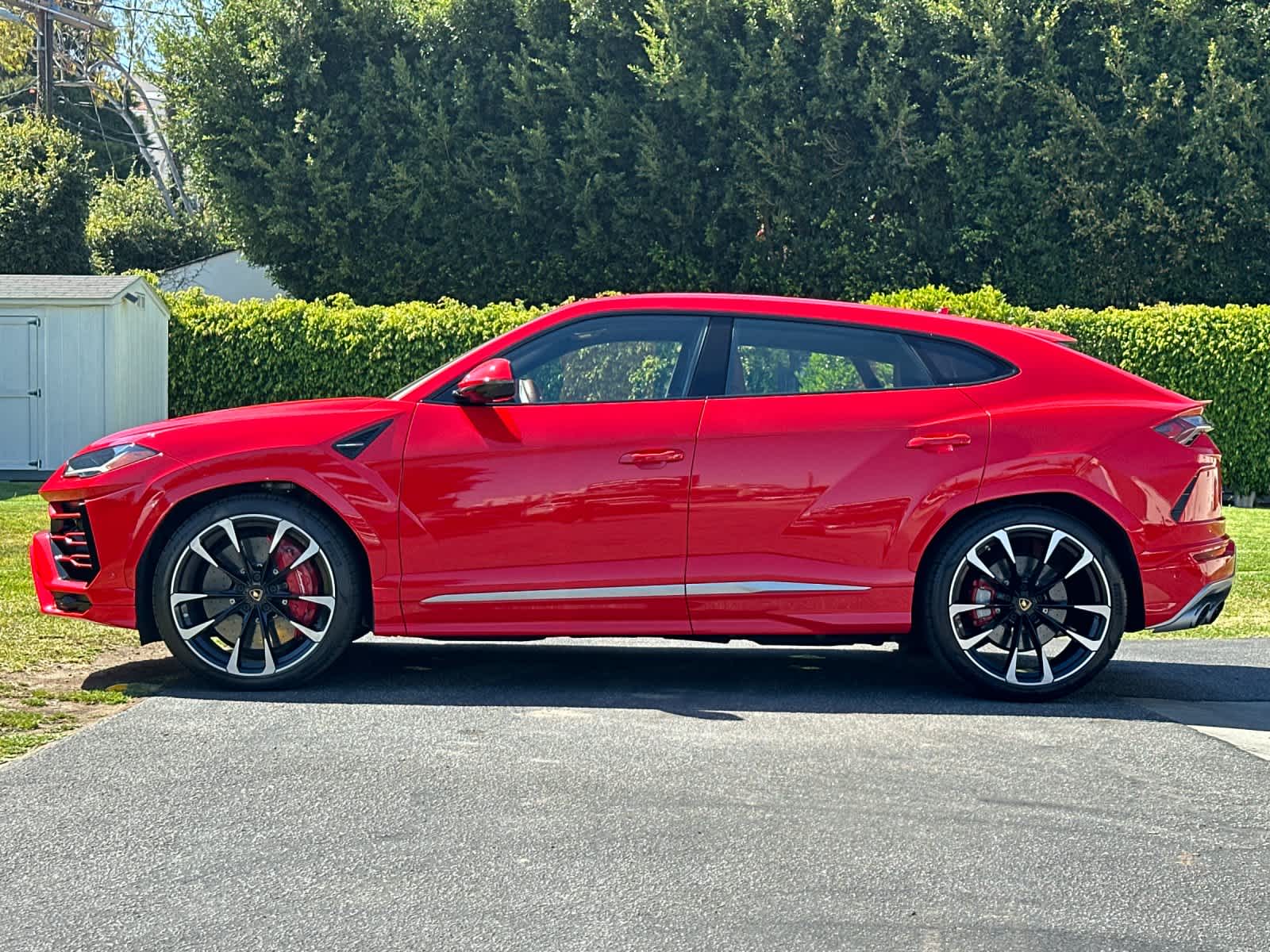 2020 Lamborghini Urus Base