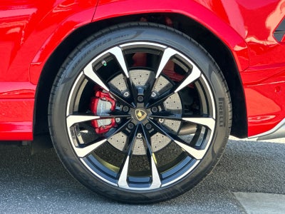 2020 Lamborghini Urus Base