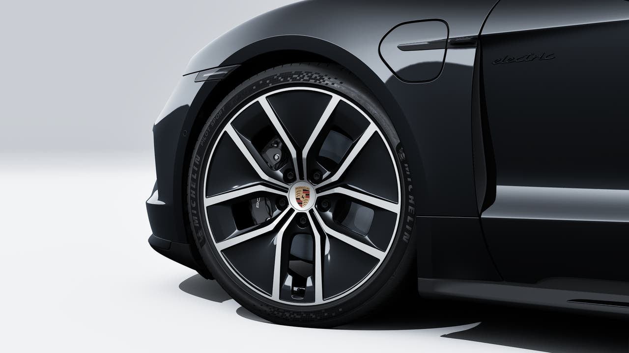 2026 Porsche Taycan Taycan Black Edition