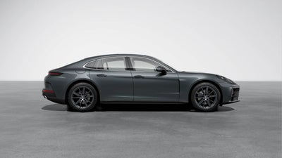 2026 Porsche Panamera Base
