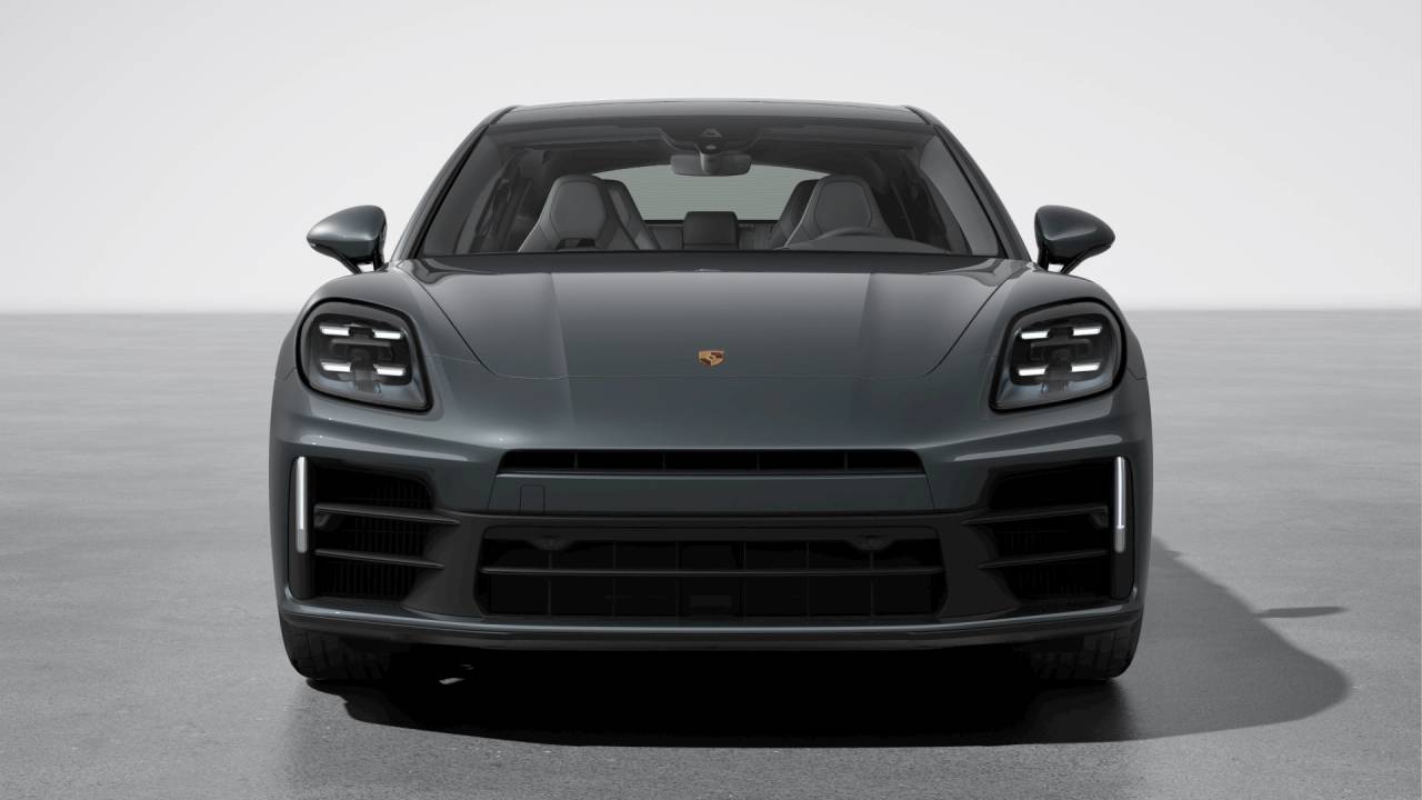 2026 Porsche Panamera Base