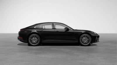 2026 Porsche Panamera RWD