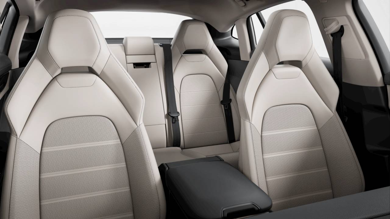 2026 Porsche Panamera Base