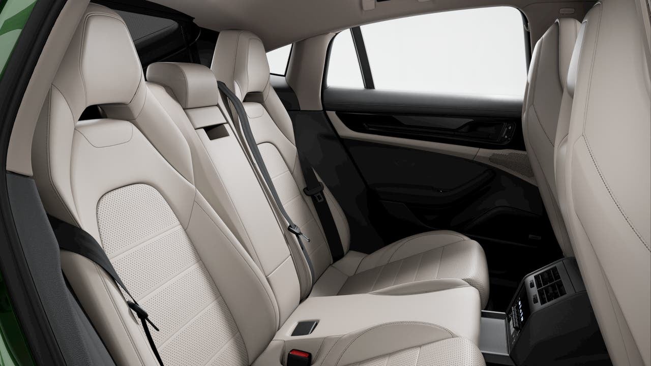 2026 Porsche Panamera Panamera