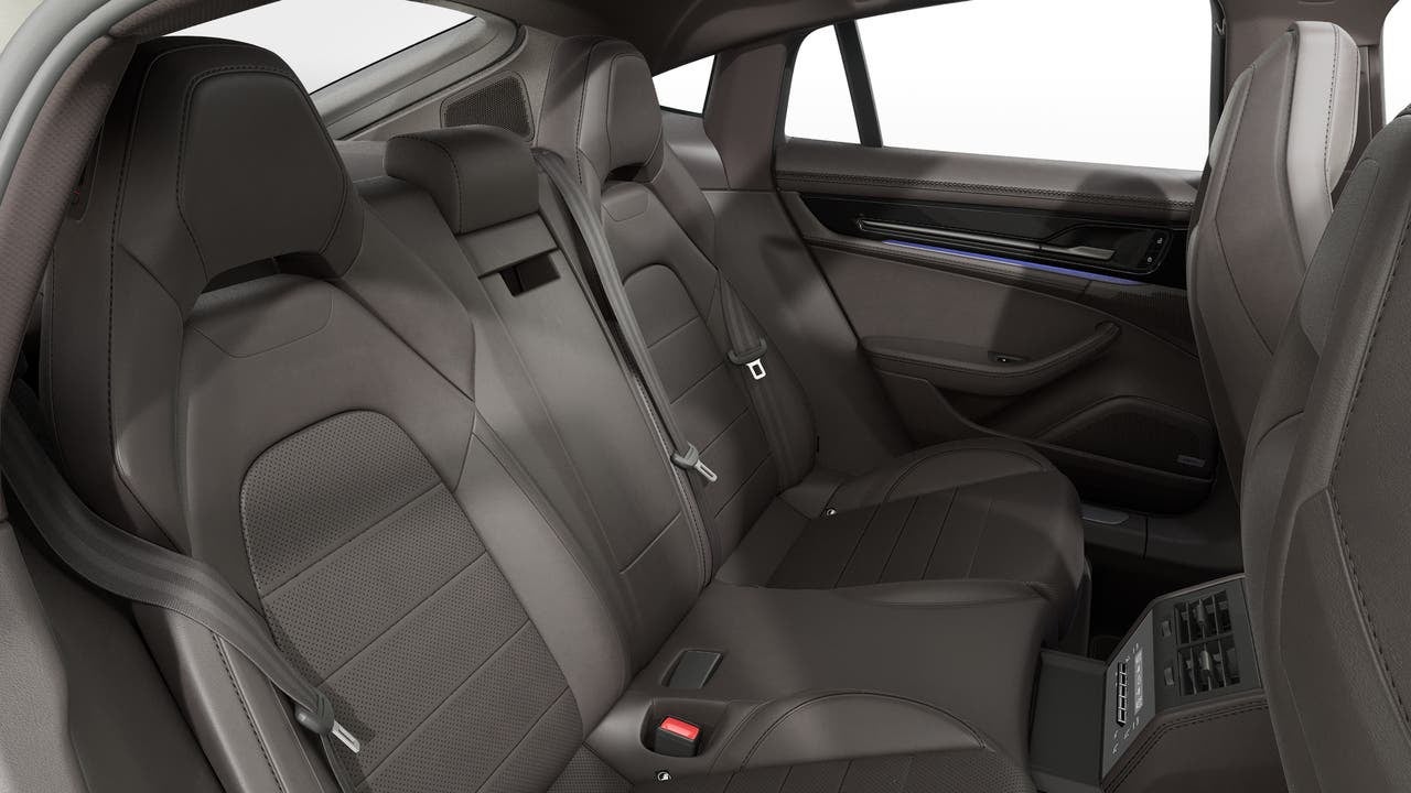 2027 Porsche Panamera Panamera