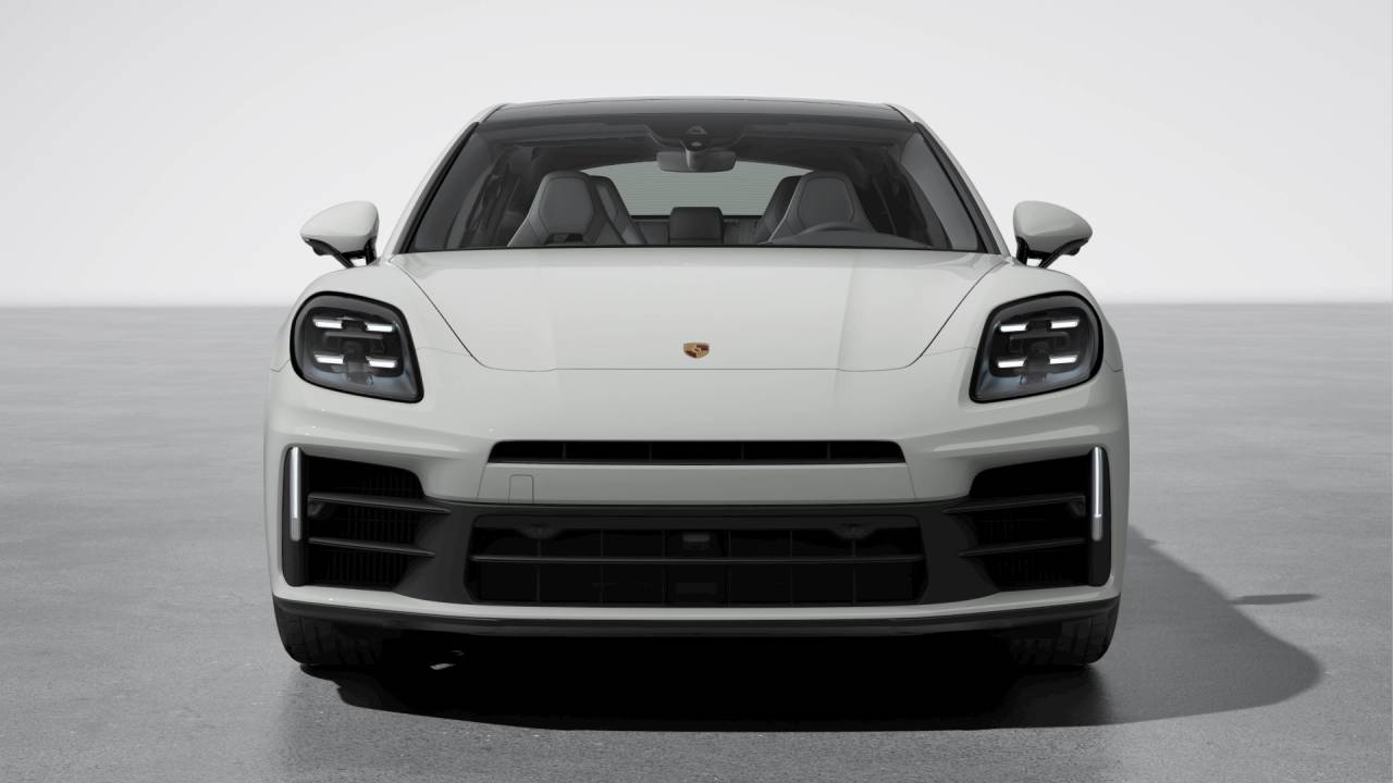 2026 Porsche Panamera RWD